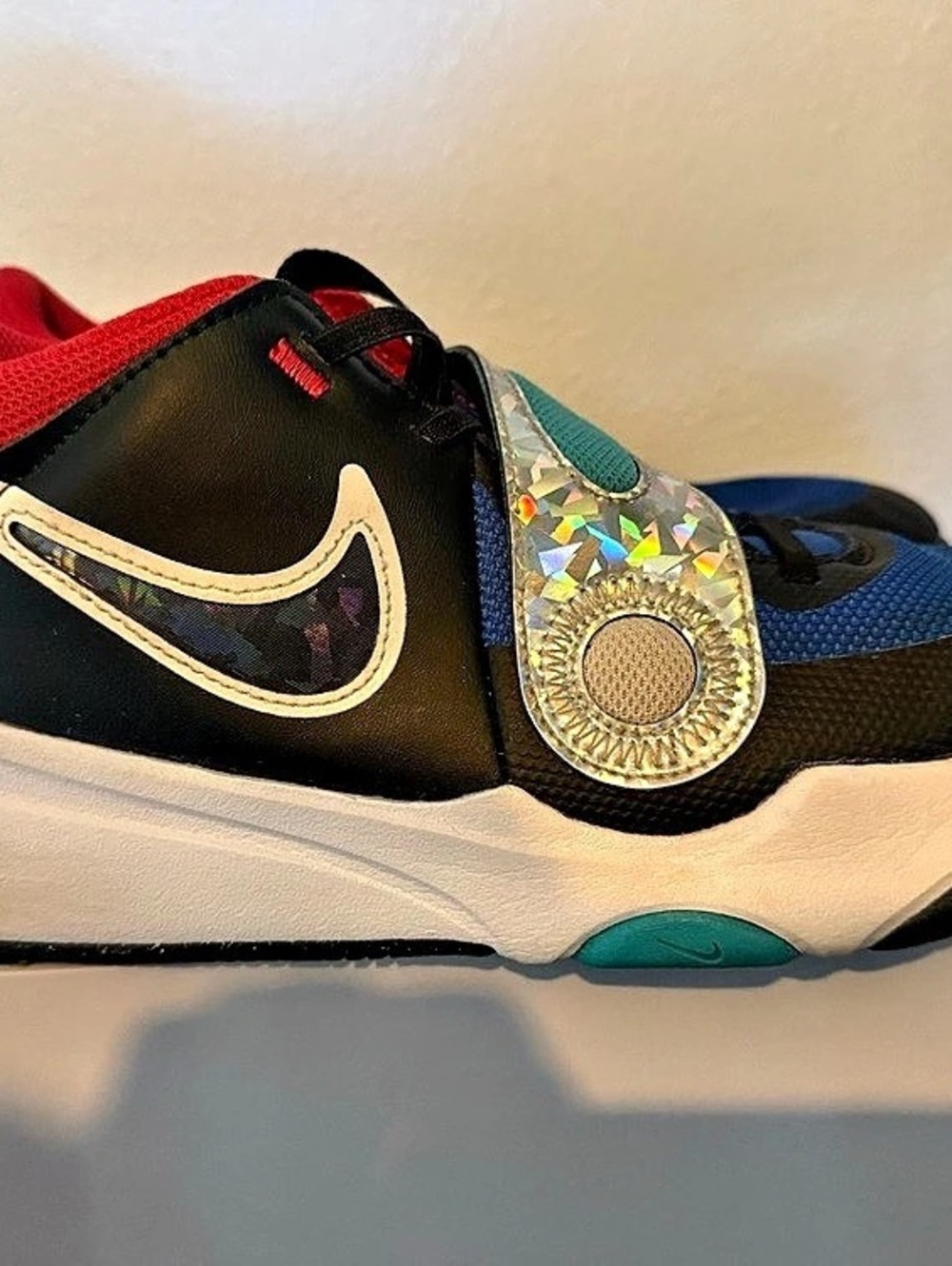 7Y Nike Team Hustle D 11 SE big kids' basketball shoes in Black/Game Royal/Unive